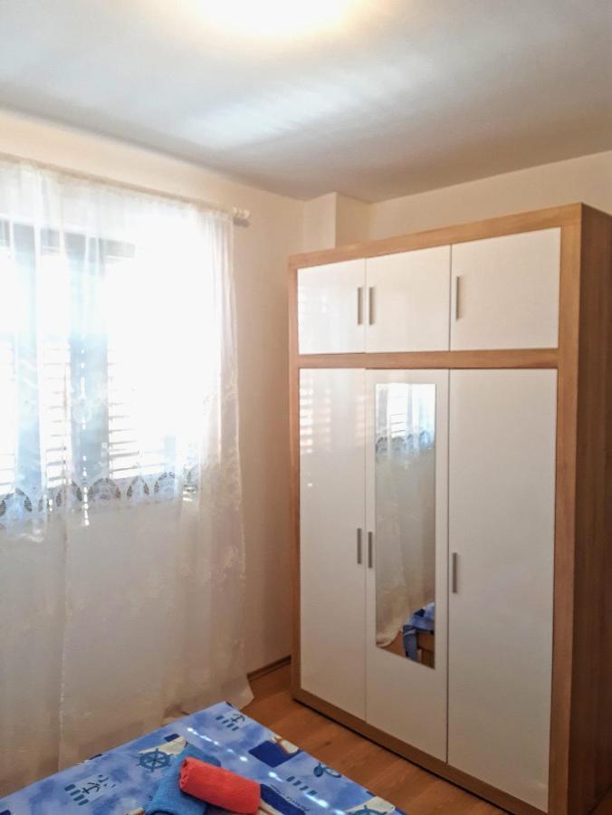 Toni Apartment Vodice Exterior photo
