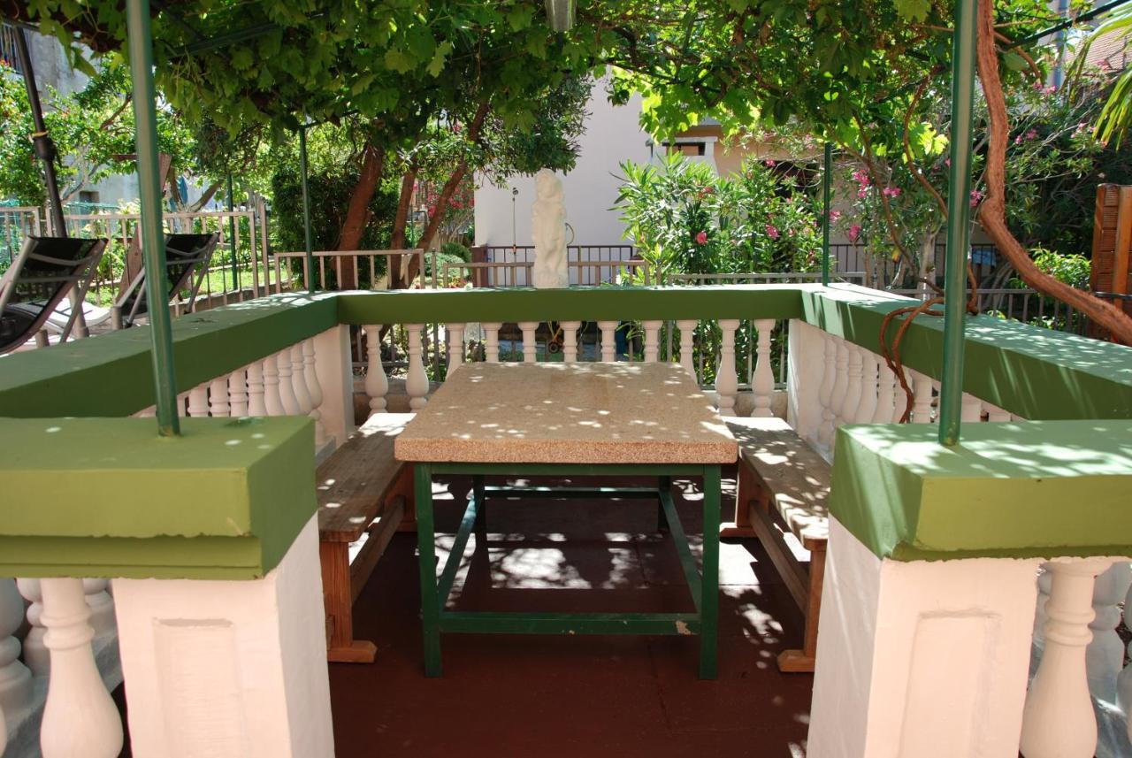 Toni Apartment Vodice Exterior photo