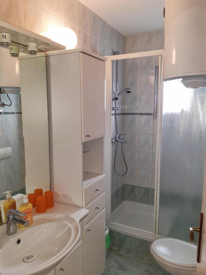 Toni Apartment Vodice Exterior photo