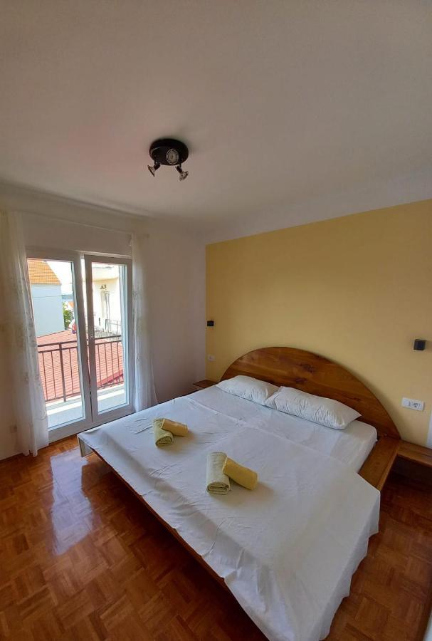 Toni Apartment Vodice Exterior photo