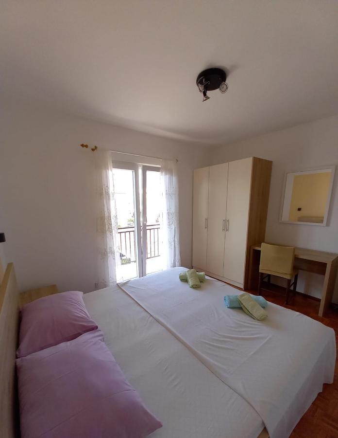 Toni Apartment Vodice Exterior photo
